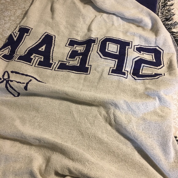 Taylor Swift Speak Now 2022 TV Blanket - Picture 3 of 6